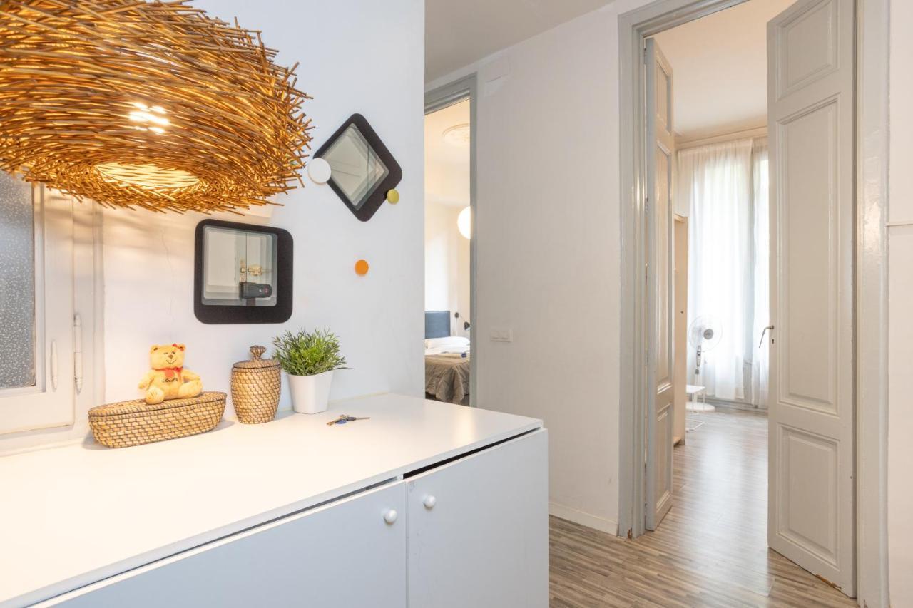 Aparteasy - Casanova Elegance Appartement Barcelone